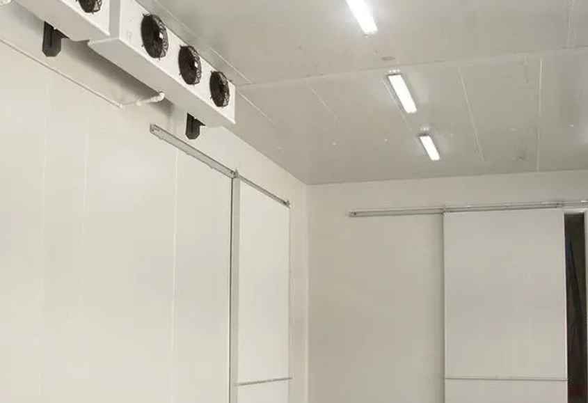 冷庫能使用泡沫板搭建嗎 冷庫能使用泡沫板搭建嗎